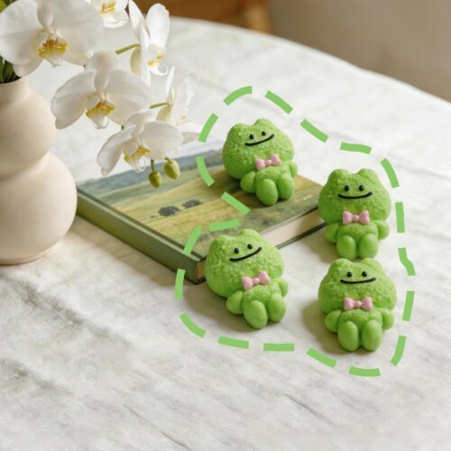 4 (1) Kids love soft squeezable toys because they’re safe and fun